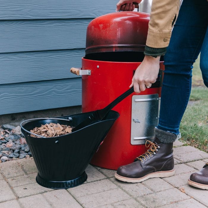 Galvanized Steel Black Coal Hod and Shovel with wood chips