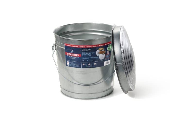 10 Gallon Galvanized Steel Locking Lid Trash Can with Lid - Image 5
